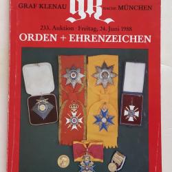 LIVRE Die Orden Ehrenzeichen  Ordres et insignes
