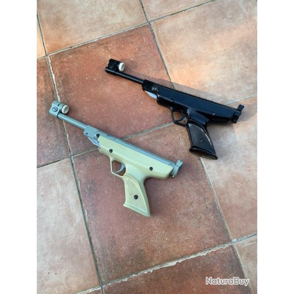 2 Pistolets Manu Arm cal 4,5