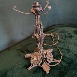 Pied de lampe art déco en métal argenté