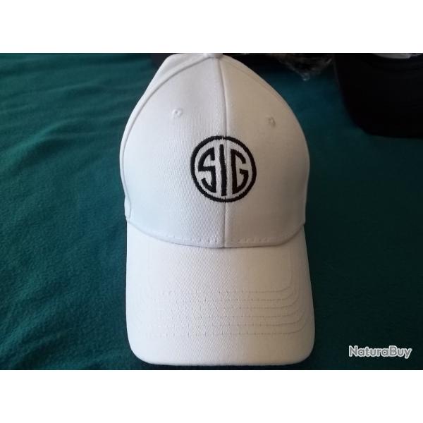 casquette avec logo brod 1