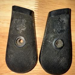 PLAQUETTES PISTOLET  TYPE BROON HANDLE MANCHE A BALAI A IDENTIFIER