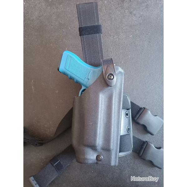 tui tactique safari land  avec plaque de cuisse trs bon tat Pour Glock 17 et lampe TLR 2 av laser