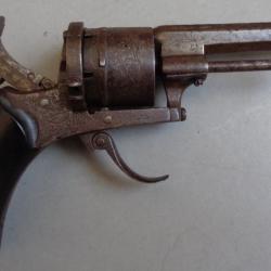 petit revolver type lefaucheux calibre 7 mm