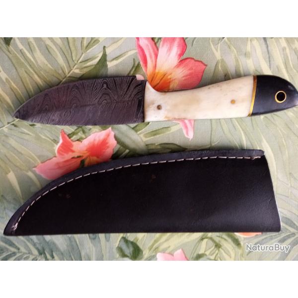 vend couteau de chasse neuf , de dcoupe,