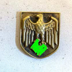 Ancien badge métalique Allemand ww2 casque colonial Afrikakorps