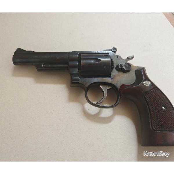 Smith & Wesson 19-4 / 357 magnum