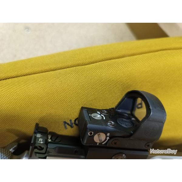 Leupold delata point pro