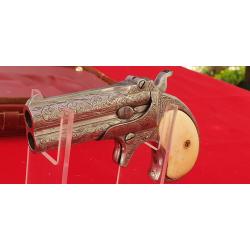 Suite photos détaillées REMINGTON 41RF DERRINGER ENTIÈREMENT GRAVÉ DECORT FLOREAUX RINCEAUX ET 4 AS