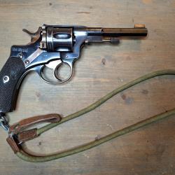 Revolver d'ordonnance Nagant Suédois Husqvarna 1887