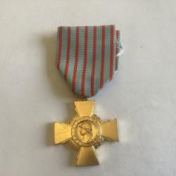 Croix du Combattant - France (1930) - poinçonnée corne d'abondance