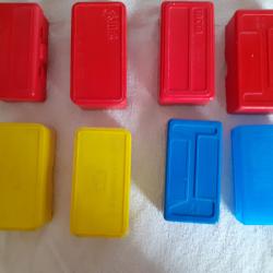 8 boites vides  pour ranger du 38 SP 357 Mag 6 Bt et 2 Bt  9mm