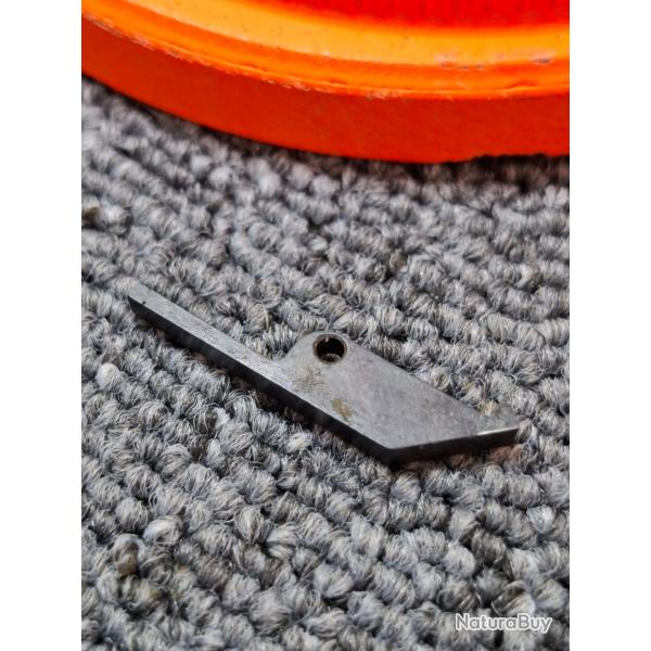ERMA Mod E M1 22lr - Pice - Extracteur (2)