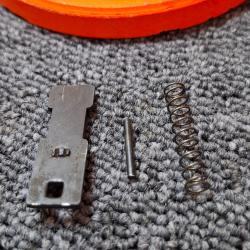 ERMA Mod E M1 22lr - Pièce - Lot Séparateur (2)