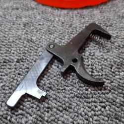 ERMA Mod E M1 22lr - Pièce - Détente (2)