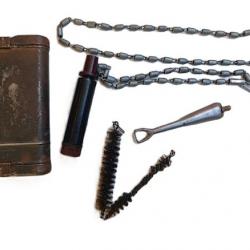 Necessaire d'entretien 98K RG34 daté ab1943
