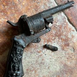 Revolver a broche calibre 7mm