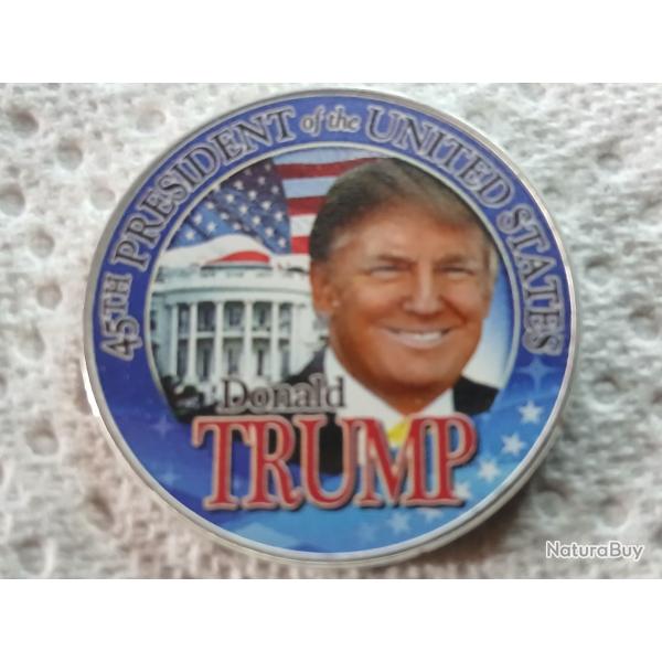 Mdaille Donald Trump