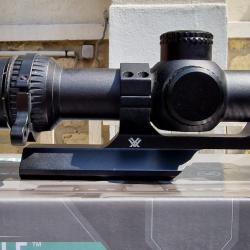 Lunette vortex strike eagle 1-8x24(+Collier)