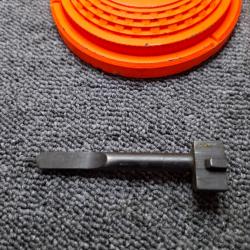 ERMA Mod E M1 22lr - Pièce - Percuteur (2)