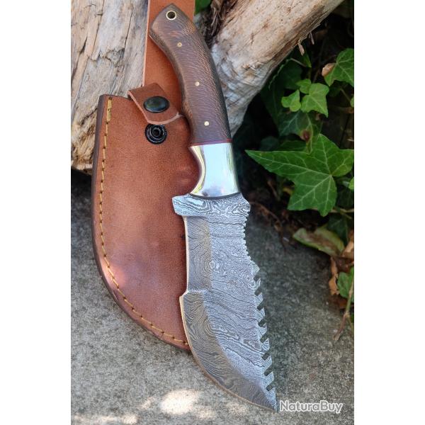 Couteau de Chasse Trakker Damas Lame 256 Couches Manche Bois Rosewood Fabr Artisanale Etui Cuir