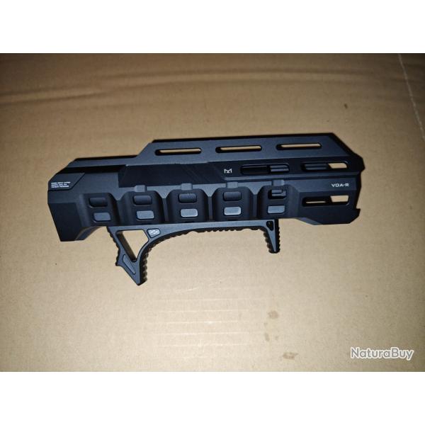 Garde main Strike Industries pour Remington 870