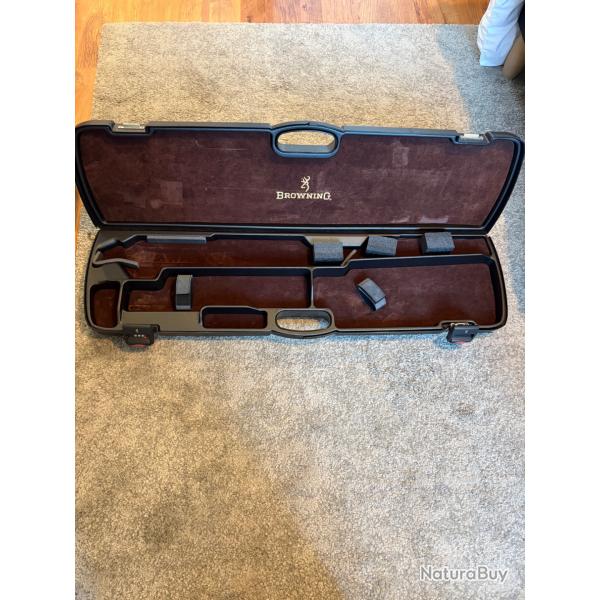 Malette Browning Maral