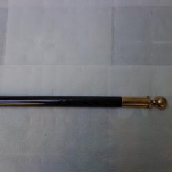 PORTE FANION POINTE BOULLE LAITON ET MANCHE LACQUÉ NOIR LONGUEUR 585mm  - Z02