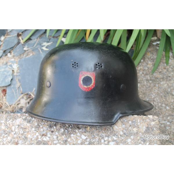 Casque allemand modle 34 de pompiers ou Police
