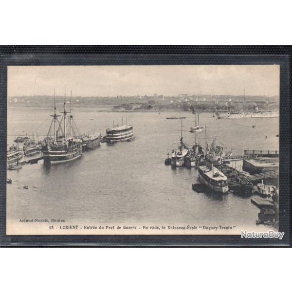CPA- Marine Militaire  -Lorient Entre du Port de Guerre en Rade Le Vaisseau cole N3675