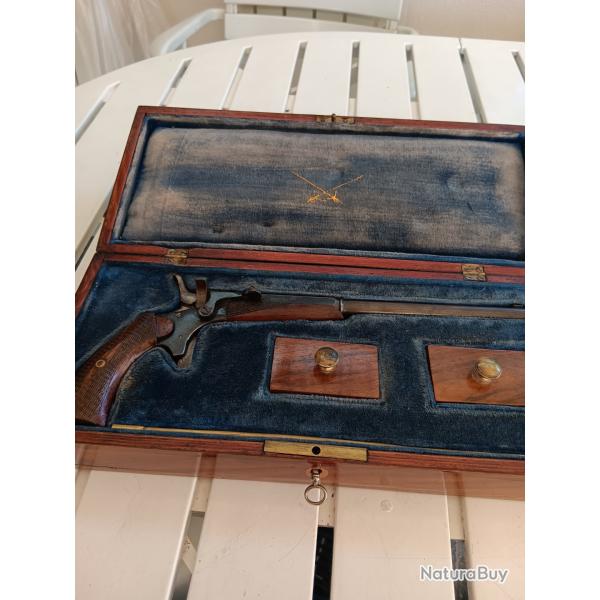 Pistolet de tir Flobert en coffret environ 1895