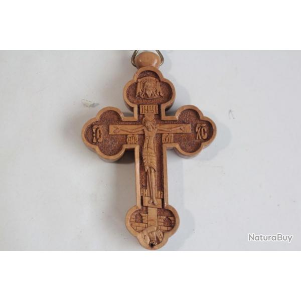 Croix orthodoxe bois sculpt