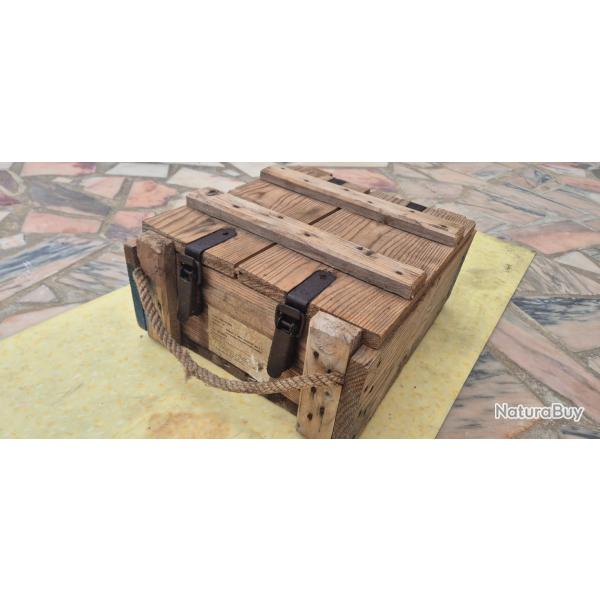 Caisse de grenade  pltre