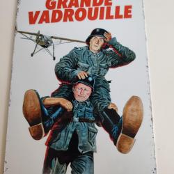PLAQUE MÉTAL VINTAGE  "LA GRANDE VADROUILLE"