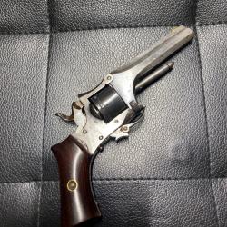 Revolver Type Smith & Wesson