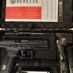 BERETTA  APX A1 CAL. 9X19 ENCHERE A 1 EURO