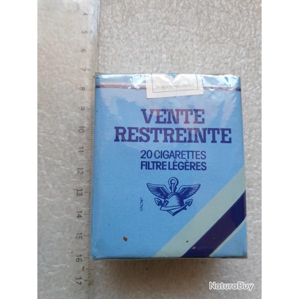 Paquet de 20 cigarettes filtre lgres, vente restreinte (21.M)