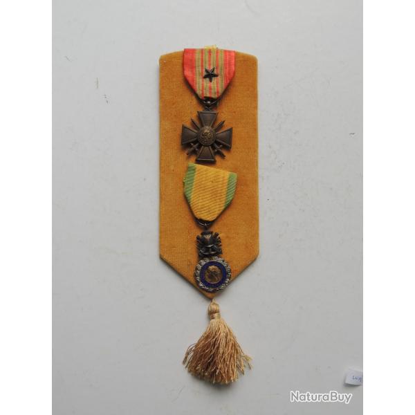 CROIX DE GUERRE 1939/1940 + MEDAILLE MILITAIRE / NOMINATIVE    voir !!!