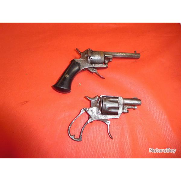 Lot de revolver cat D , vendu en l'tat , Sans Prix de Rserve