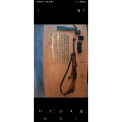 Rare VZ 58 222 remington état neuf plus accessoires ( sauf cartouches)