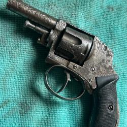 Revolver Velodog calibre 320 bulldog