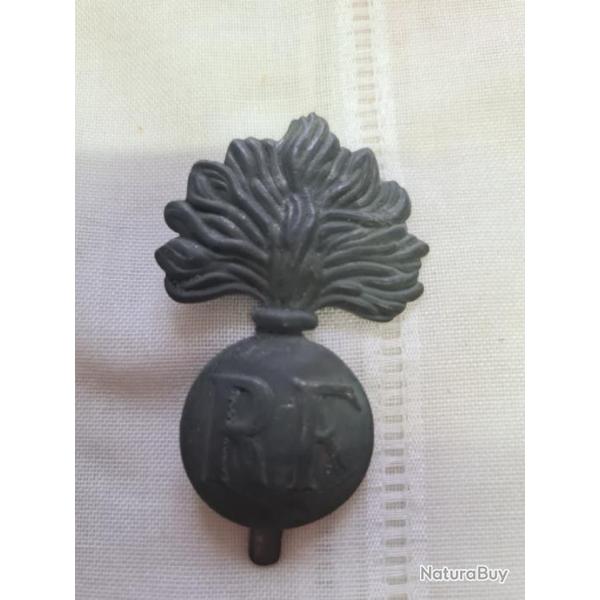 insigne de casque adrian     A25.Q123,123
