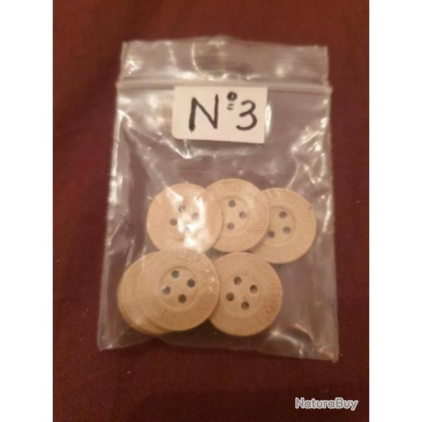 Lot de 10  boutons en cartons  Allemand WW2   A25