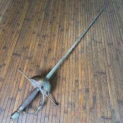 GRANDE ÉPÉE A LA TAZA RAPIÈRE KLINGENTHAL ESPAGNOLE STYLE XVll éme FABRICATION DEBUT XlX éme