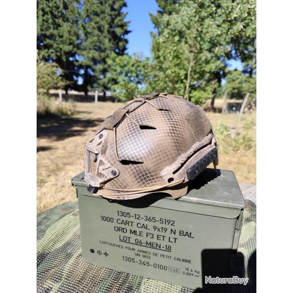 Casque airsoft type EXF Bump de fma camouflage avec lunette