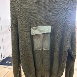 pull poche a l'avant
