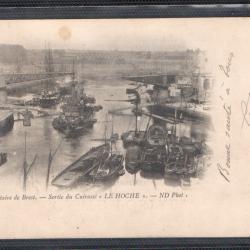 CPA - Marine Militaire -Port Militaire de Brest-Sortie du Cuirasse " LE HOCHE " -N°1754