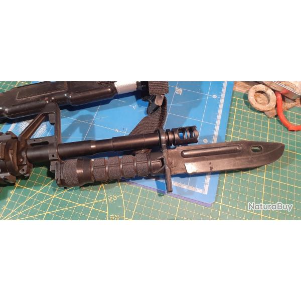 poignard en plastique souple pour M4 airsoft (Bayonette)