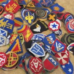lot  plus de 150 patch US army navy marine air forces ww2 US insigne deuxième guerre  Viet Nam Corée