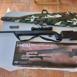 Vends réplique Airsoft 6mm BB Spring peu servie. Appui joue ajustable.Canon métal.Hop Up ajustable.