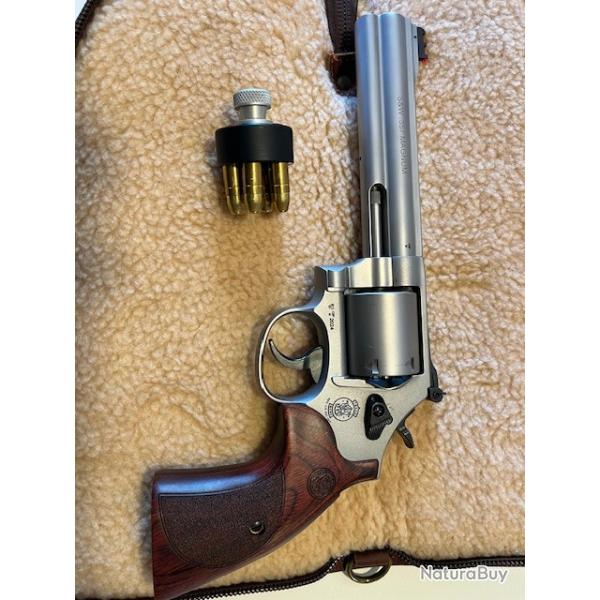 Revolver SMITH&WESSON Modle 686 INTERNATIONAL. CAL357. Etat quasi neuf.